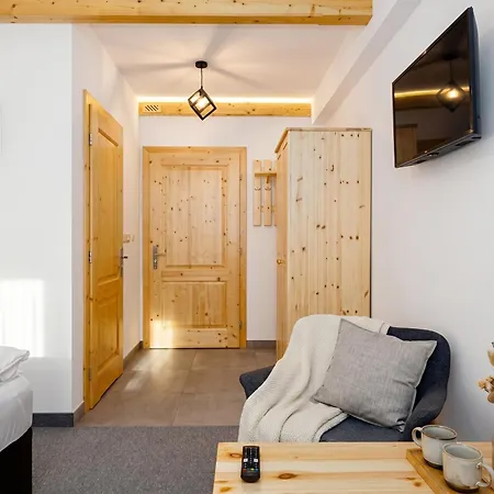 Golden - Mountain View - Taternik Apartment *