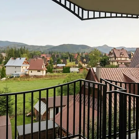 Golden - Mountain View - Taternik Apartment